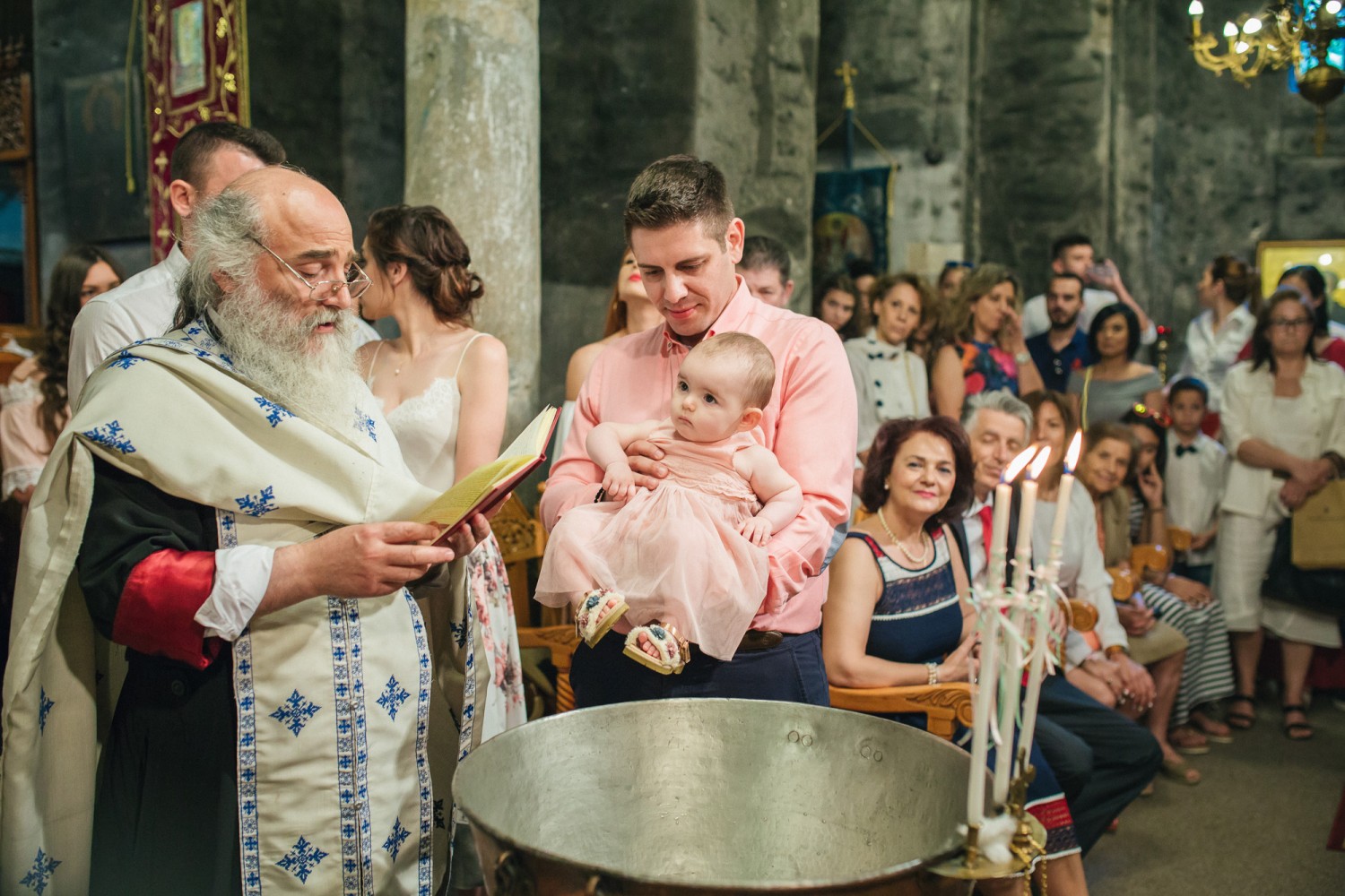 Φωτογραφίες από την βάπτιση της Ανδριάνας  
