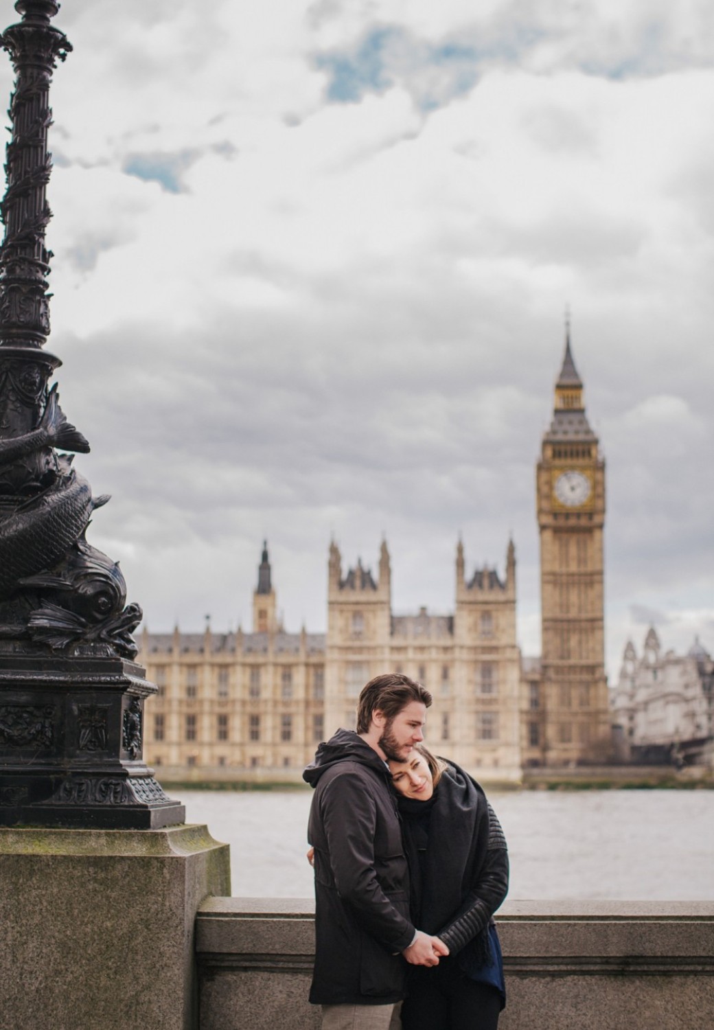 Urban pre-wedding photography in London - Maria & Oscar